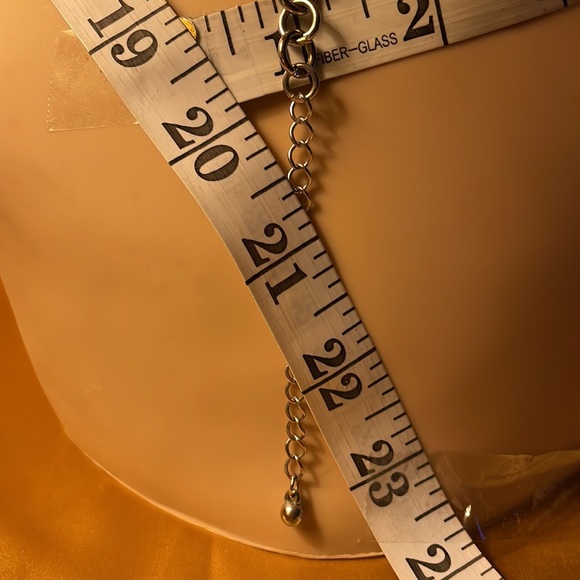 Silver colored rose necklace with extender chain and antique black wash - Picture 6 of 8